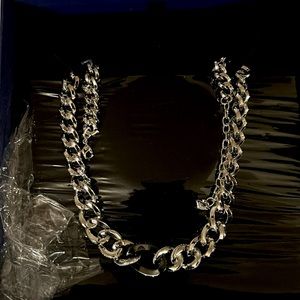 Swarovski chain necklace